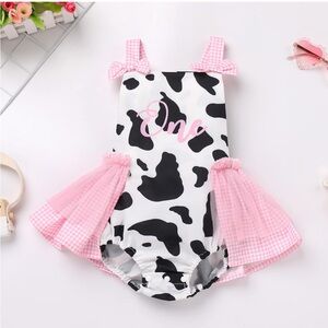First birthday cow print onesie with pink plaid skirt size 12-18 months